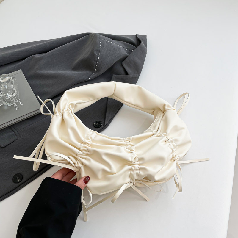 2025 autumn new handbag light luxury versatile trend elegant niche design personality women's moon shaped bag designer bag