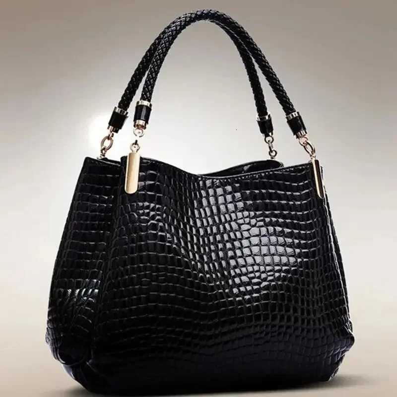 Womens Bag Large Capacity Tote Daily Commute Womens Shoulder Bag Crocodile Print Bright Face Handbag Shopping Womens Handbags Z250911