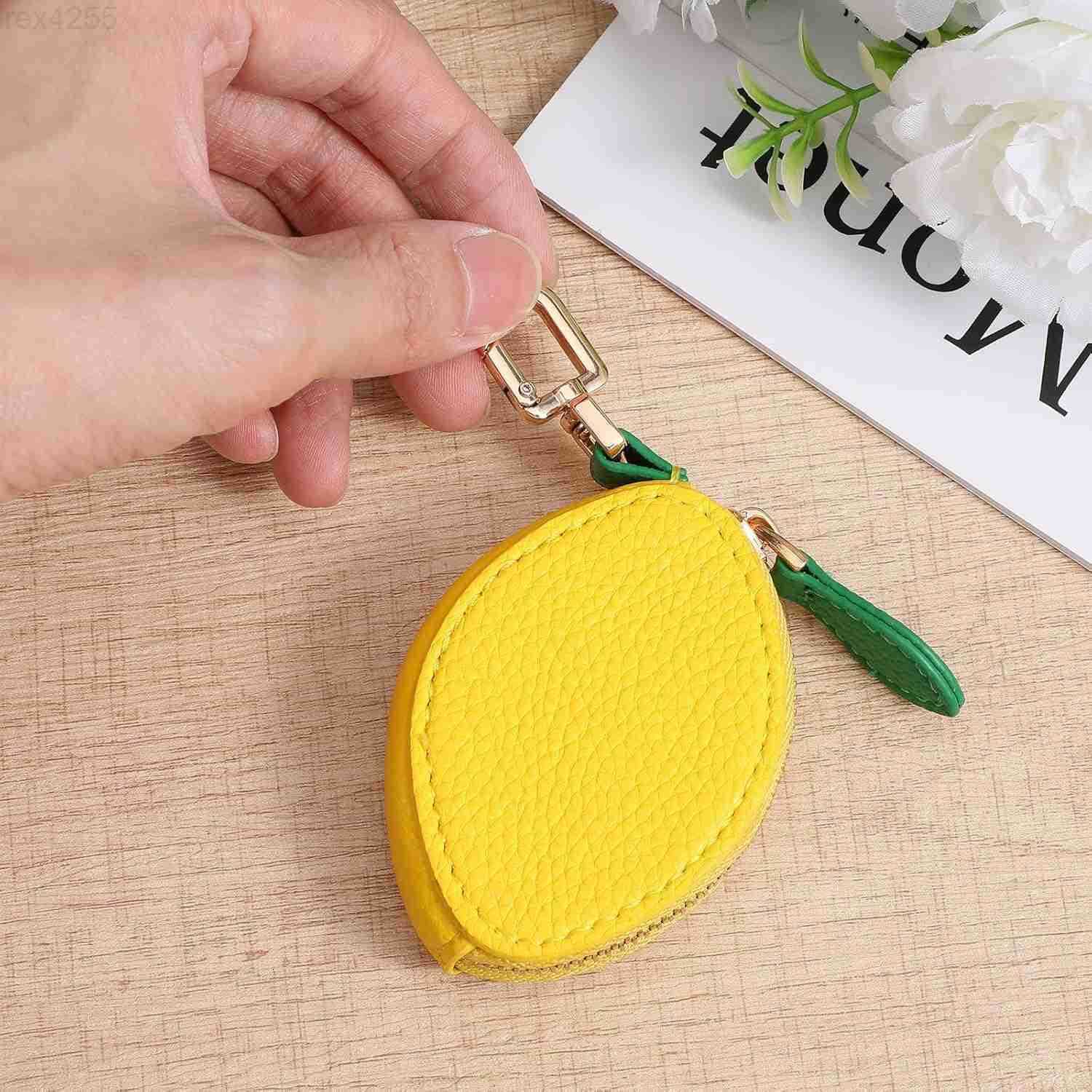 Lemon Shaped Mini Coin Purse with Keychain Leather Small Cute Coin Pouch for Women Mini Fruit Wallet Key ChainW250911