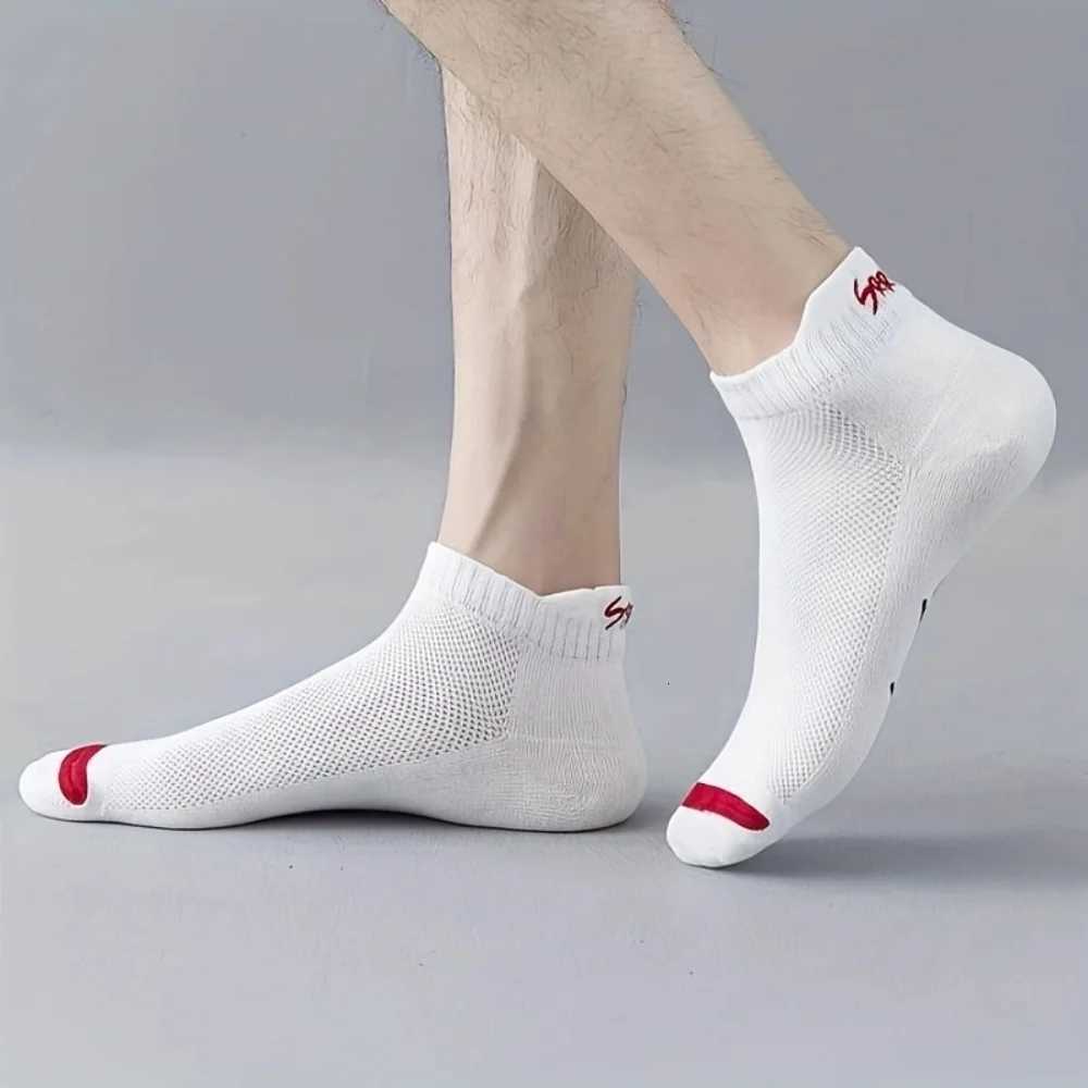 Random 5 Pairs of Mens Boat Socks Thin Mesh Breathable and Deodorant Sports Socks D250911
