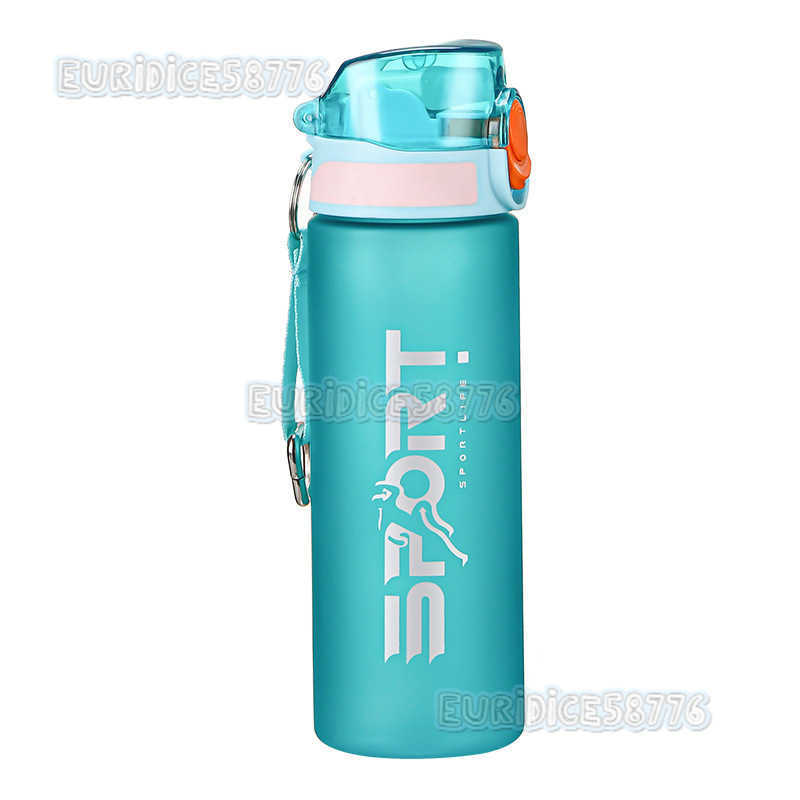 Portable Straw Cup with Flip Lid Fashionable Matte Space Cup Outdoor Hiking Sports Water Bottle Personalized Handy Plastic Cup H250911