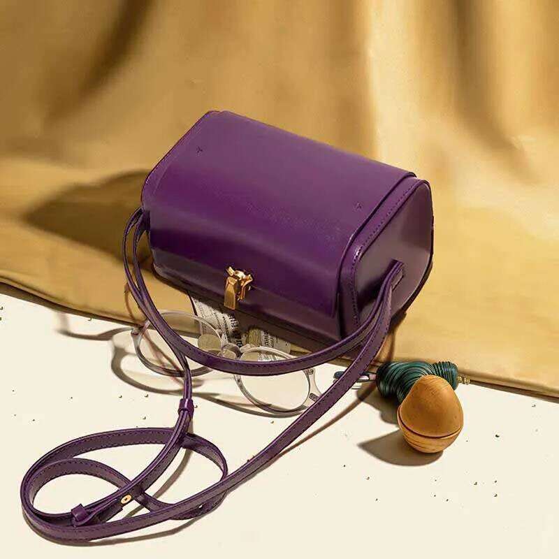 Hand Held Bags Women S New Fashion Lock Design Berry Purple All Match Niche Light Messenger Bag