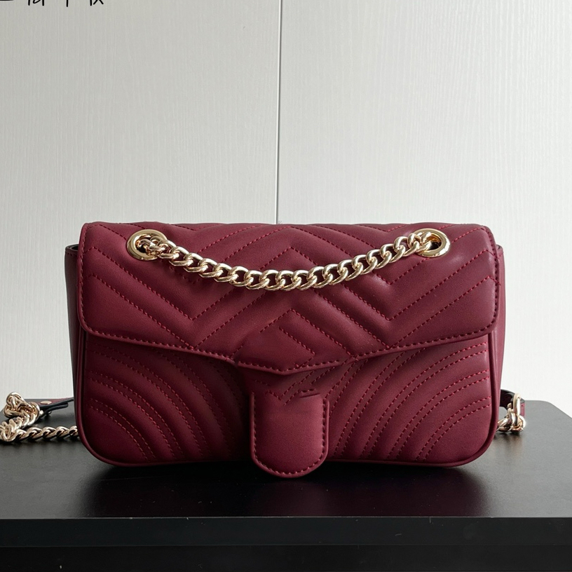 Luxury Designer Handbag with Sliding Chain Strap - Versatile Carrying Options