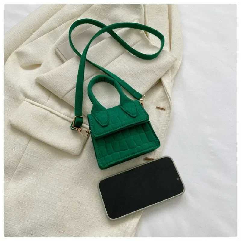 New Korean Version Messenger Bag Cute Mini Handbag and Purse Solid Color Women Small Shoulder Bag Luxury Designer Torebka Damska W250911