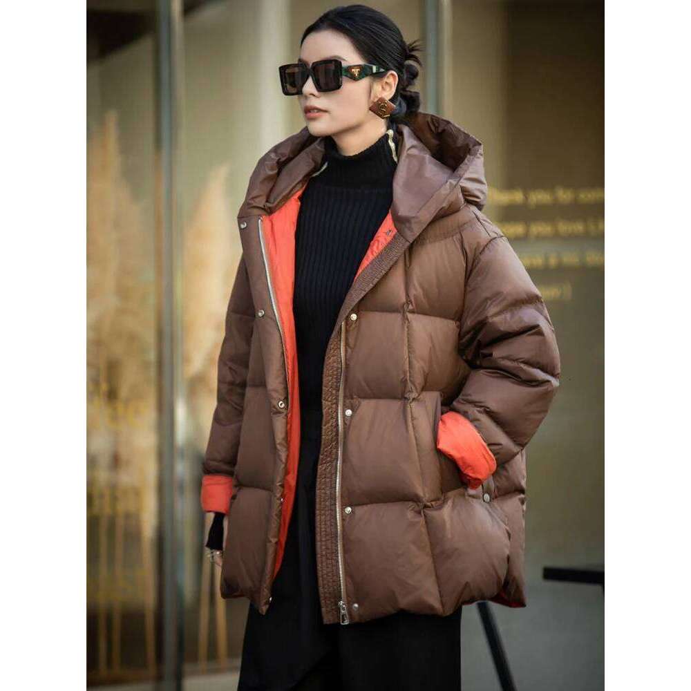 Lagabogy 2025 New Winter Women Puffer Jacket Casual Loose Over Size Warm Female 90% White Duck Down Coat Hooded Outwear