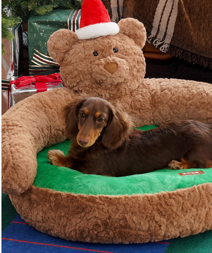 Cuddly Hugging Winter-Warm Animal Bed: Versatile Furniture-Style Sleeping Spot