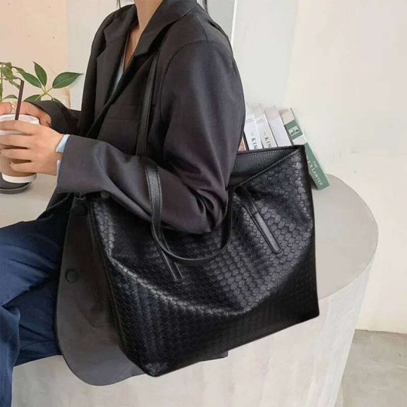 Mom's Outward Handbag New Fashionable Large Capacity Tote Shopping Big Bag Woven Commuter Single Shoulder Armband