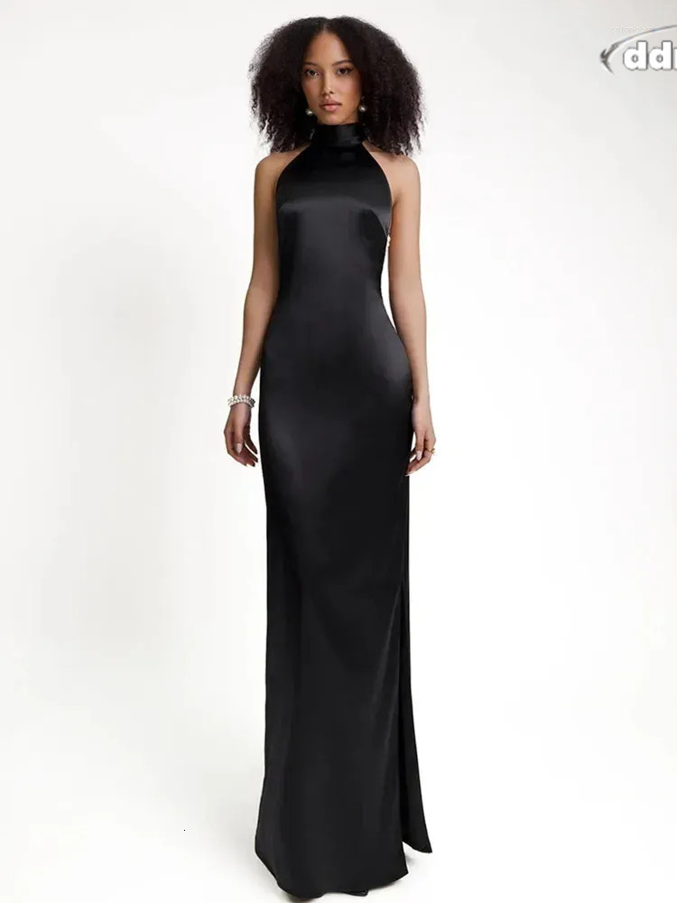 Casual Dresses Chic Women Celebrity Sexy Backless Halter Pearl Black White Maxi Long Bodycon Dress Elegant Evening Club Party Outfit TUES