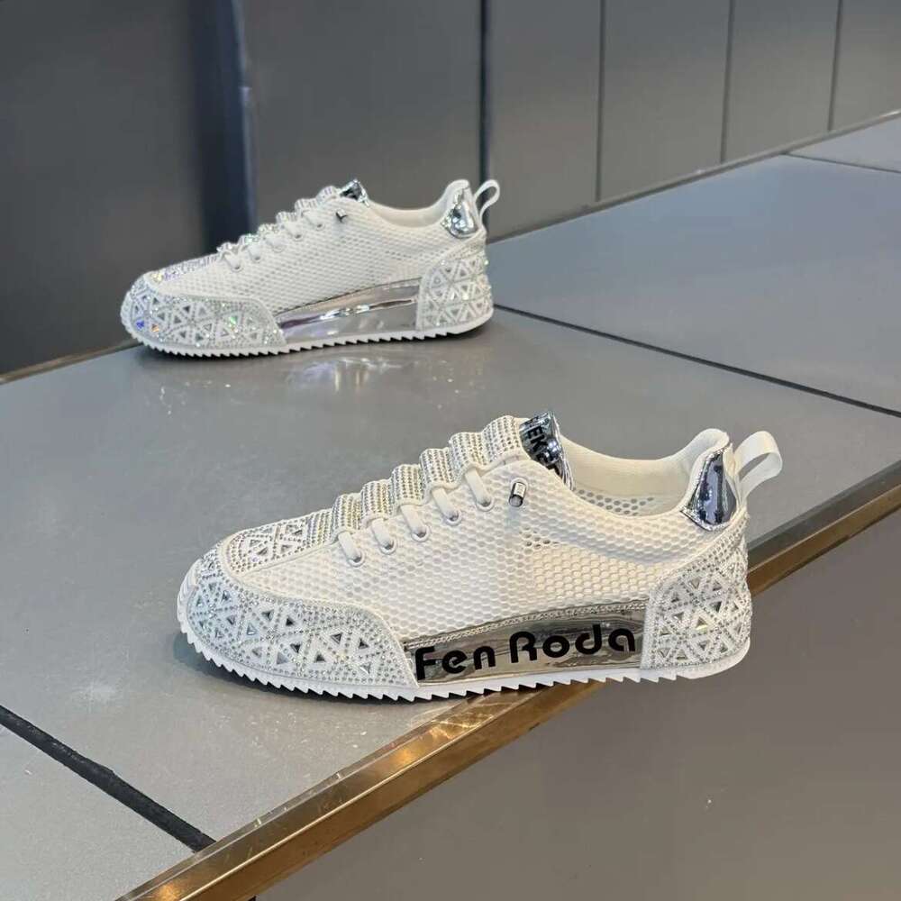 Slip-On Full Diamond Dad 2025 New Low-Top Comfortable Breathable Mesh Sole Height-Increasing Versatile Casual Men's Shoes