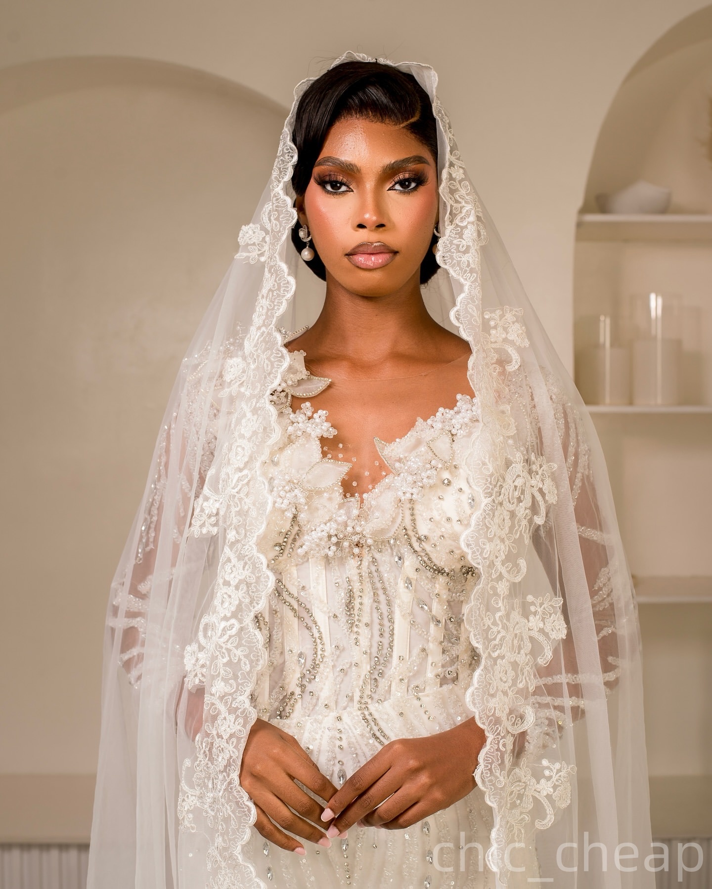 2025 Aso Ebi Plus Size Ivory Mermaid Wedding Dress Sheer Neck Beaded Florals Crystals Lace Full Sleeves Vintage Sparkly Bridal Gowns Dresses ZJ0413
