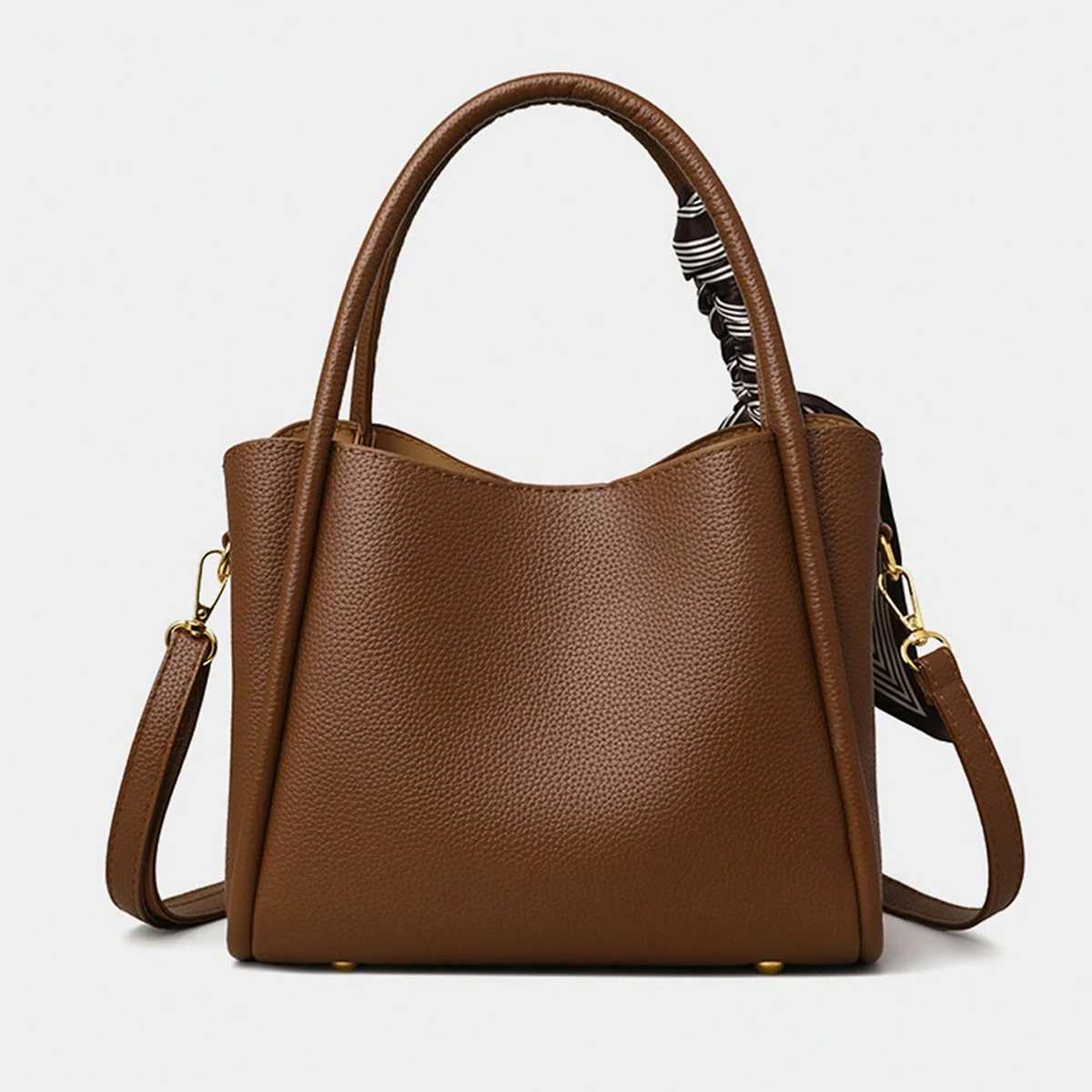 New autumn and winter fashion allmatch style handbag solid color adjustable shoulder strap shoulder messenger bag Z250911