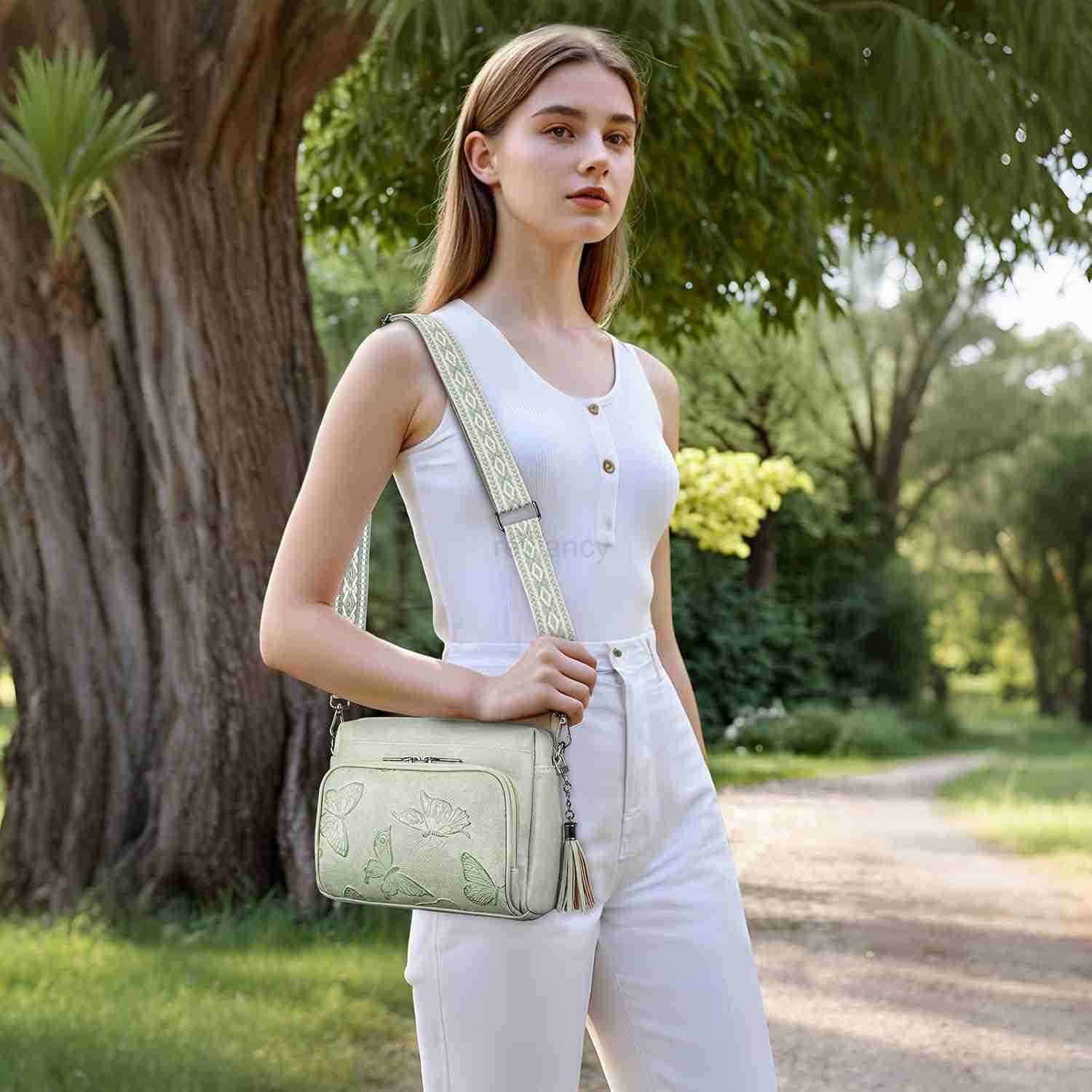 Leather Crossbody Bags for Women Butterfly Crossbody Purses Lightweight Womens Shoulder Handbag with TasselW250911