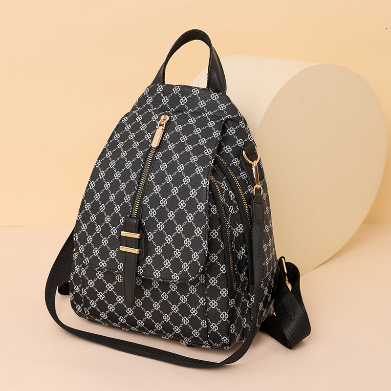Designer luxury 2025 New Korean Style Soft Leather Backpack for Women, Fashionable Simple Multi-use Commuter Bag, Small Trendy Women's Backpack