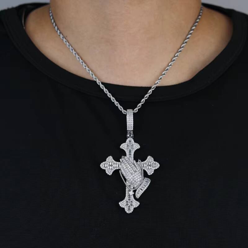 Custom Style New Iced Out Bling Rectangular Cz Jewelry Hip Hop Praying Hands Cross Shape Pendant Necklace