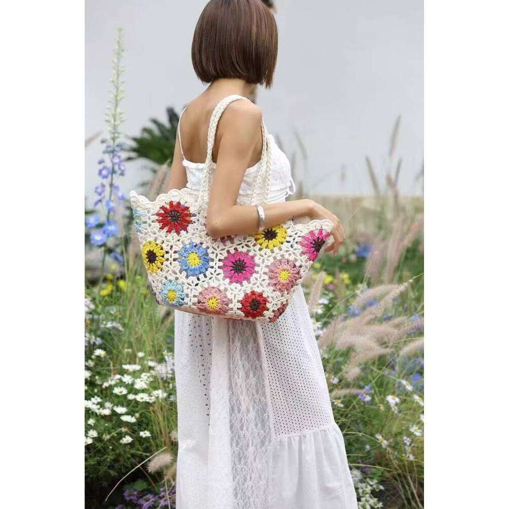Designer Bag Tote Bag Shoulder Bag Handwoven Basket Tote Summer Beach Large Capacity Underarm Patterned Rope Shoulder Bag