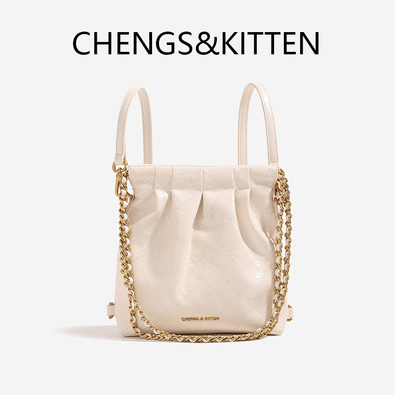 CHENGS&KITTEN free shipping fashion Mini Garbage Bag Tote Bag Leather Backpack Versatile Stray Backpack