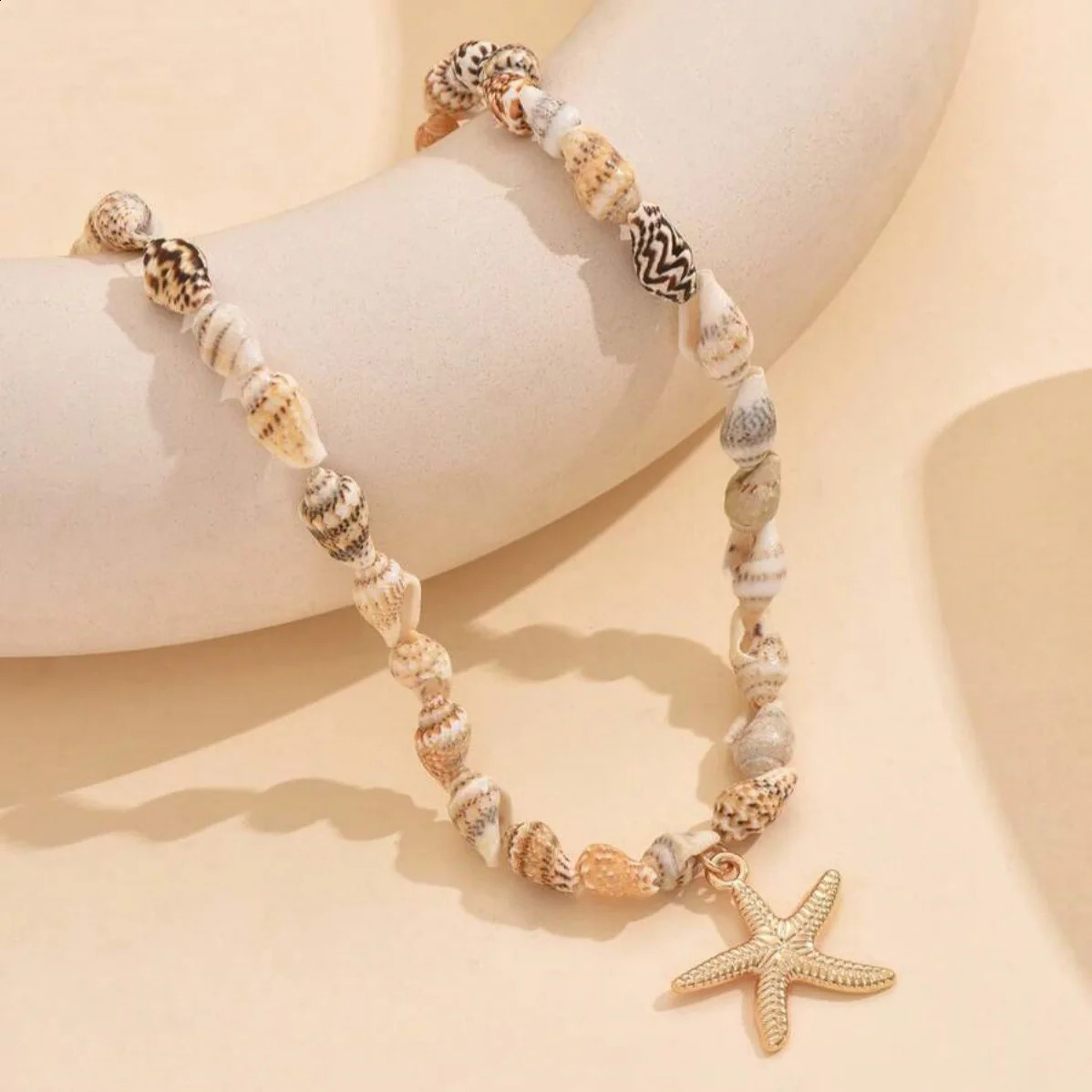 Bohemian Beach Shell Conch Beaded Necklace for Women Summer Ocean Style Seashell Starfish Pendant Choker Vacation Party Jewelry 250917CJ