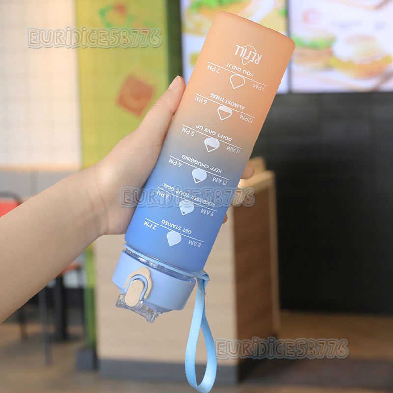 Gradient Color Matte Water Cup Fitness Sports Cup Straw Cup Men and Women Portable Handle Plastic Cup Water Bottle H250911