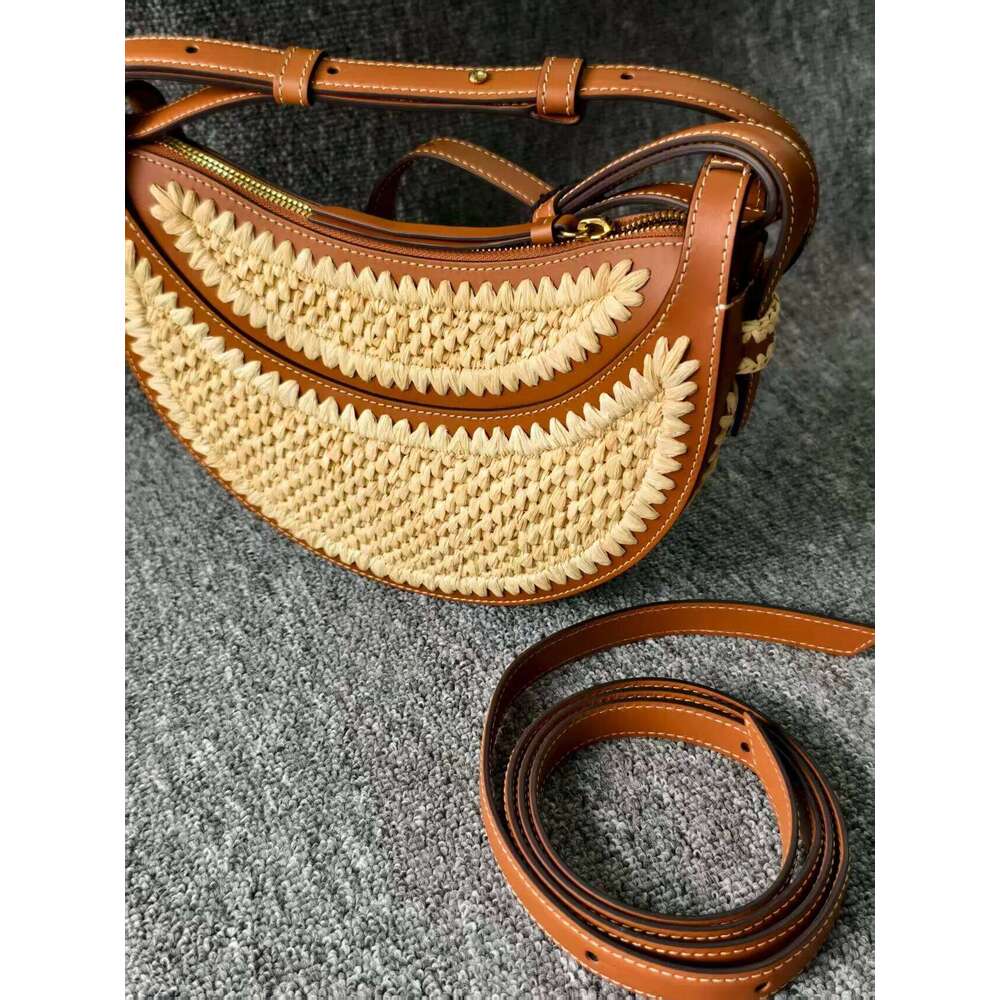 Designer Bag New Hot Y2k Moon French Niche Design Single Premium Shoulder Crescent Handbag Women's Crossbody Saddle Bag