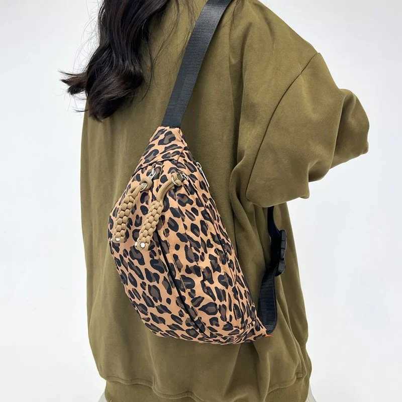 Casual Nylon Belt Bags for Women Fashion Fanny Pack Female Banana Waist Bag Hip Purse Anti theft Shoulder Crossbody Chest Bag Z250911