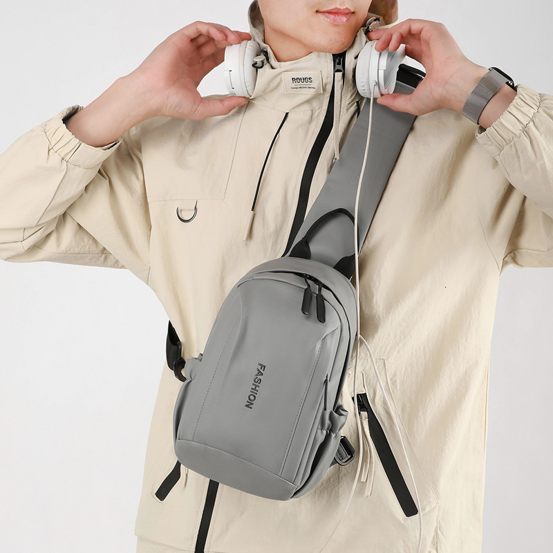 Designer Bag Outdoor Casual Large Capacity Crossbody Bag Luxury Bag New Trendy Versatile Shoulder Bag Multifunctional Commuter Men S Free Shipping Che