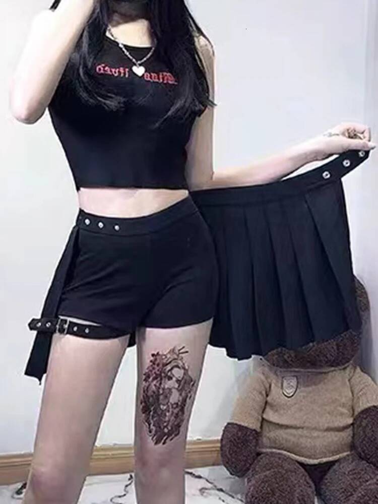 AltGoth Punk Mall Goth Shorts Skirt Women Y2k E-girl Streetwear Haruku Leg Ring Buckle Detachable High Waist Emo Alt Clubwear dongdumaoyi