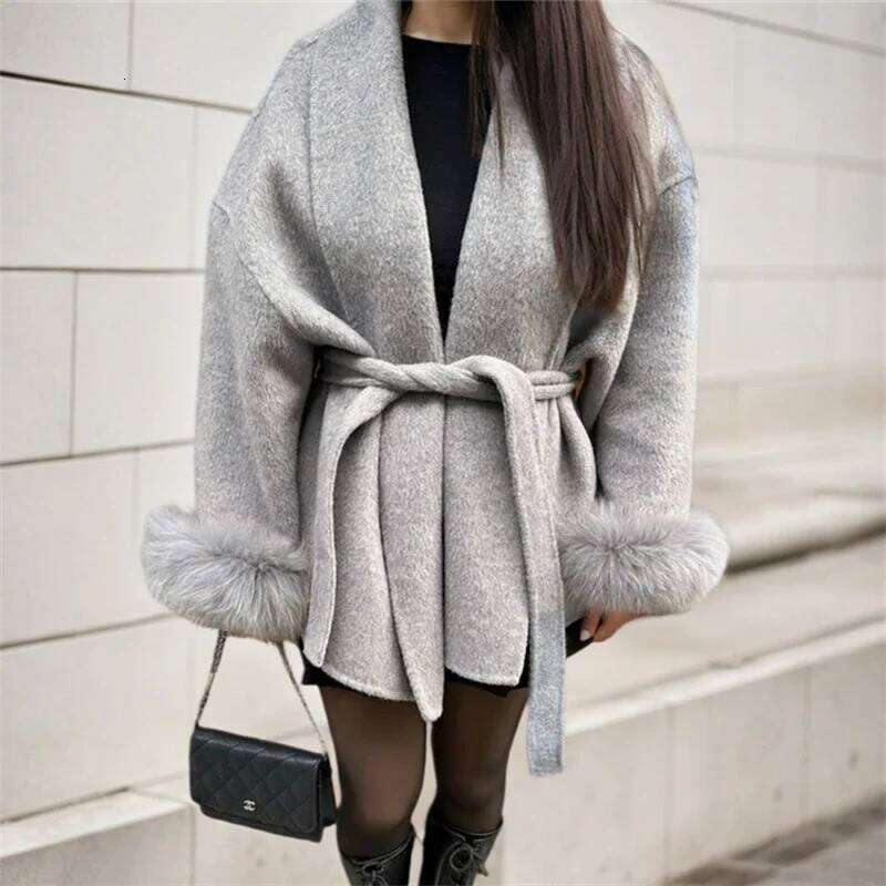 TARUXY Fox Fur Woolen Coats Women's Short Coat Office Lady Removable Elegant Double-Sided Wool Overcoat 2025 New Cardigan Jacket