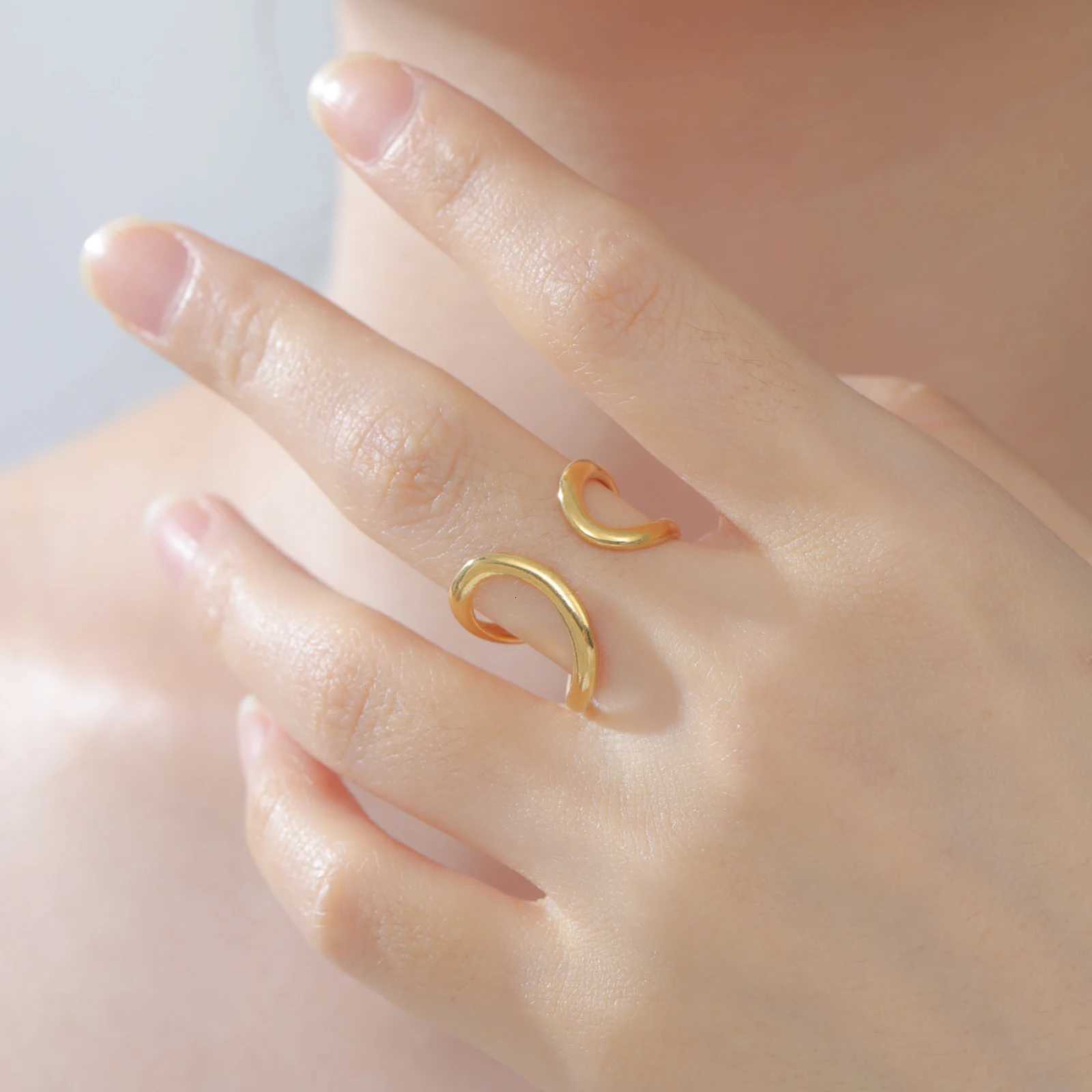 Cazador Stainless Steel Geometric Open Ring Waterproof Double Layers Fashion Finger Rings for Women Party Jewelry Gift Wholesale W250911