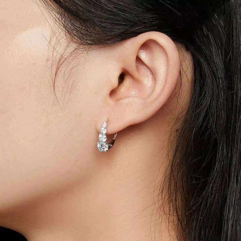 Brand Jewelry Pure Sier White Moissanite Dia Stones Stud Earrings for Girls