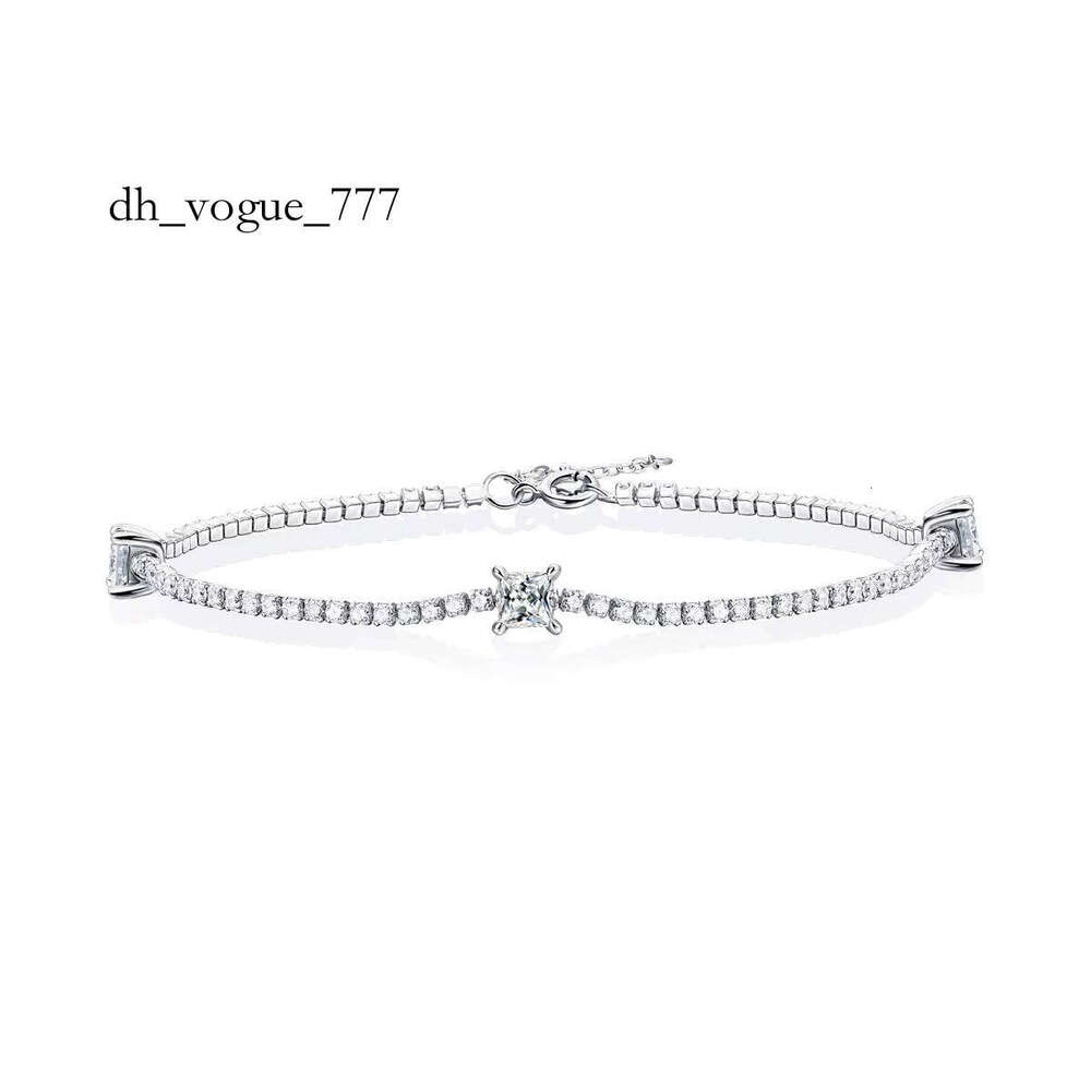 Wholesale 0.9Ct 4Mm Moissanite Italian Charm Bracelet Sier Platinum Plating Gold Main Material for Gift