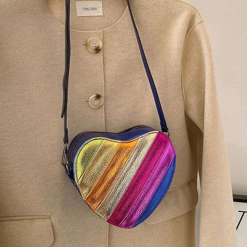 New Cute Color-Block Heart For Women, Niche Design Rainbow Patchwork Heart-Shaped Shoulder Crossbody Bag
