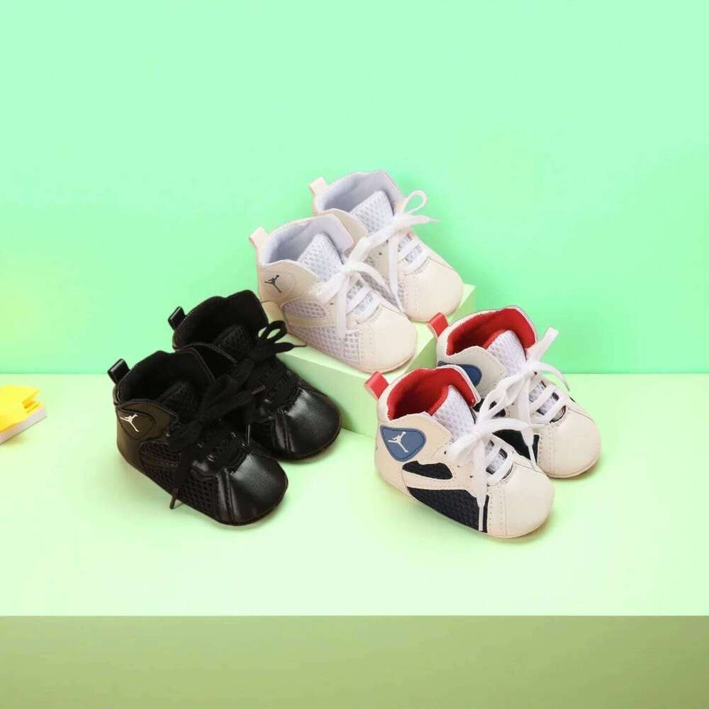 Classic Fashion Baby Casual Boys And Girls Soft Bottom Baptism Sneakers Freshman Comfort First Walking Shoes