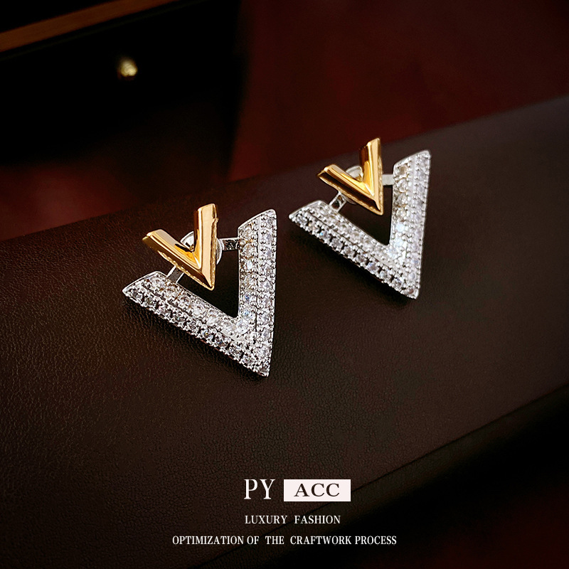 Luxury Brand Designer Jewelry Real Gold Plated Silver Needle Zircon Letter Two-Way Earrings Korean Light Luxury Stud Earrings Niche Versatile High-End