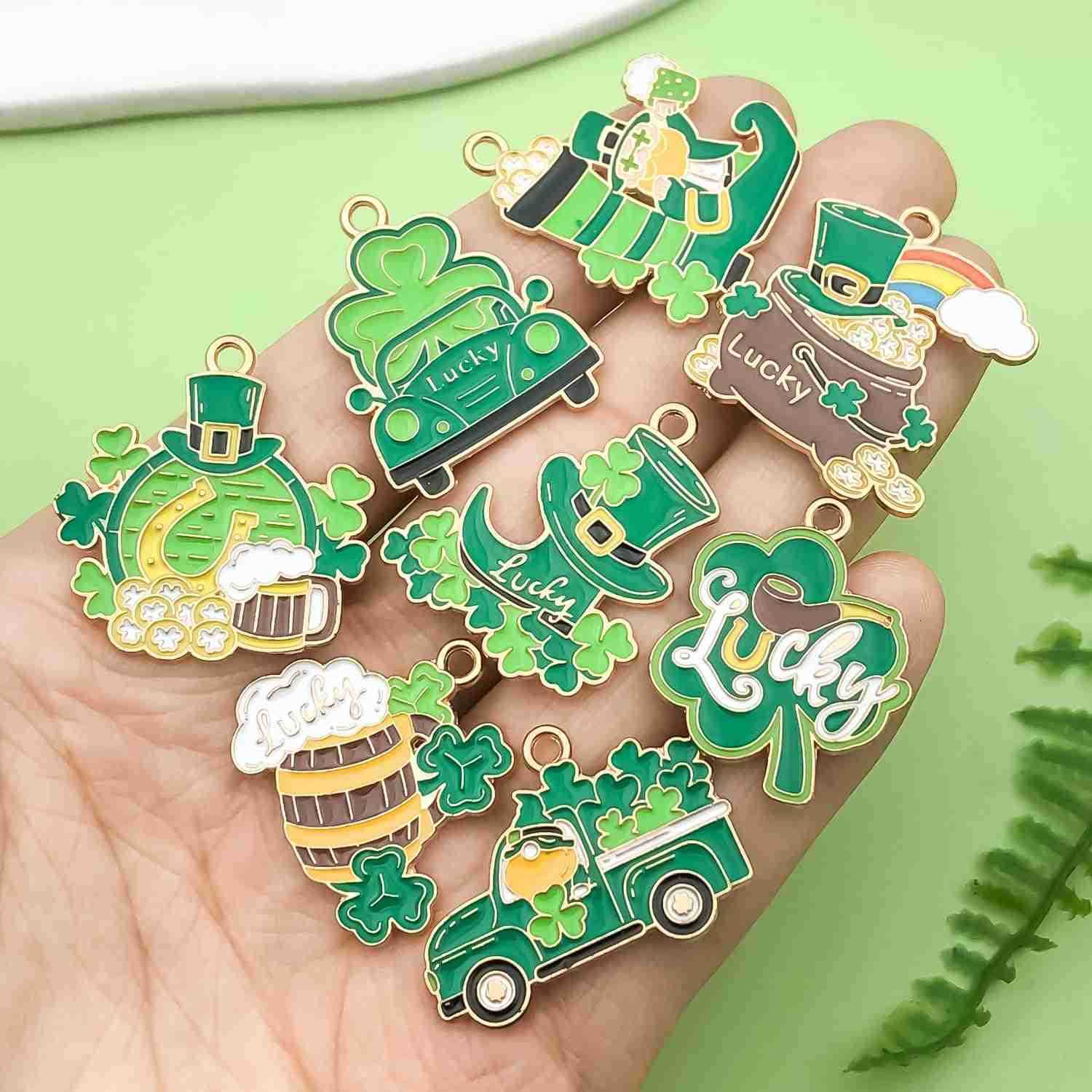 18pcs Alloy enamel green Irish Festival St Patricks Day clover carriage beer glass Jewelry Making DIY Keychain Earrings Pendant Various Design Charms 