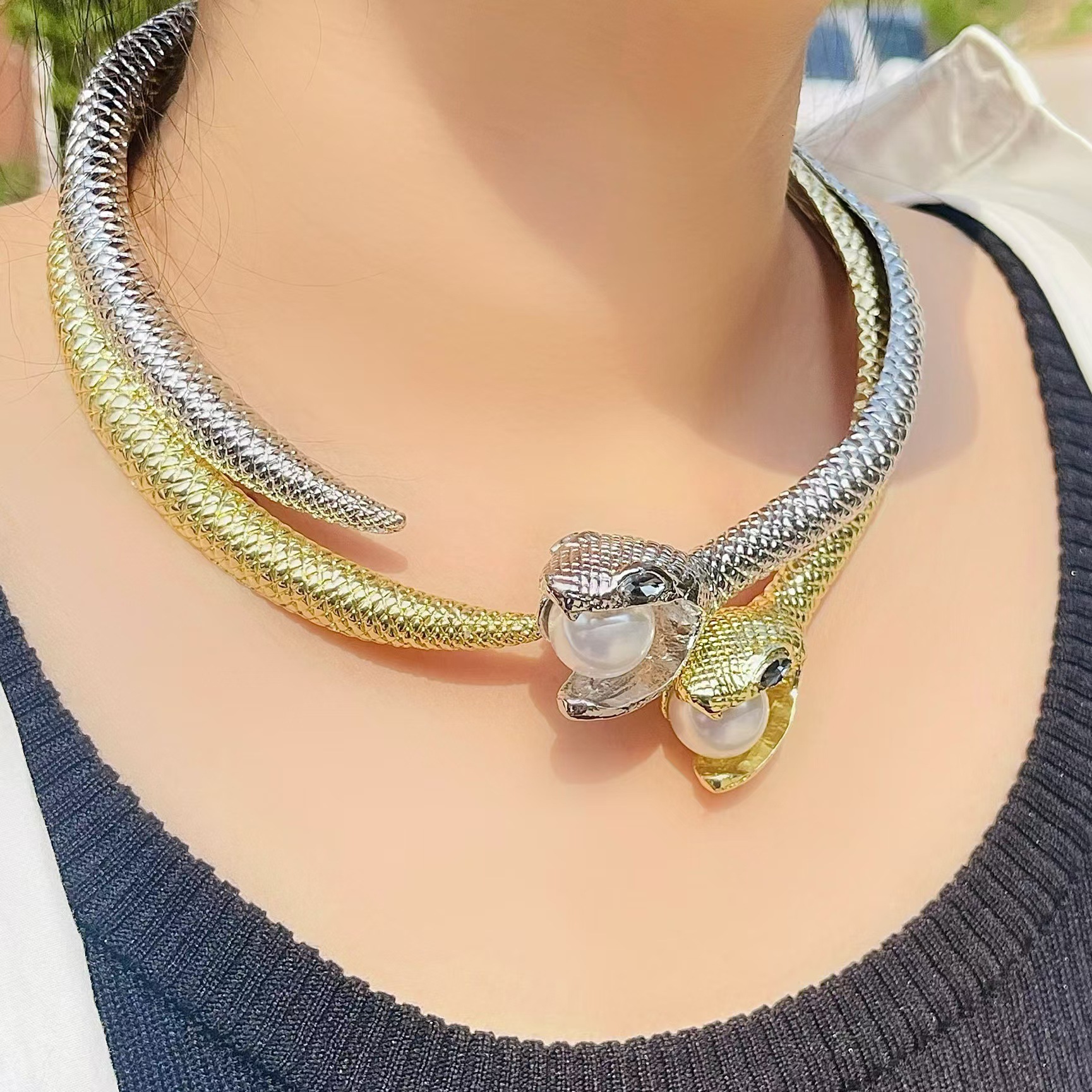 Luxury Brand Designer Jewelry European And American New Jewelry Punk Snake-Shaped Choker Vintage Exaggerated Snake Pattern Gold And Silver Choker Fash