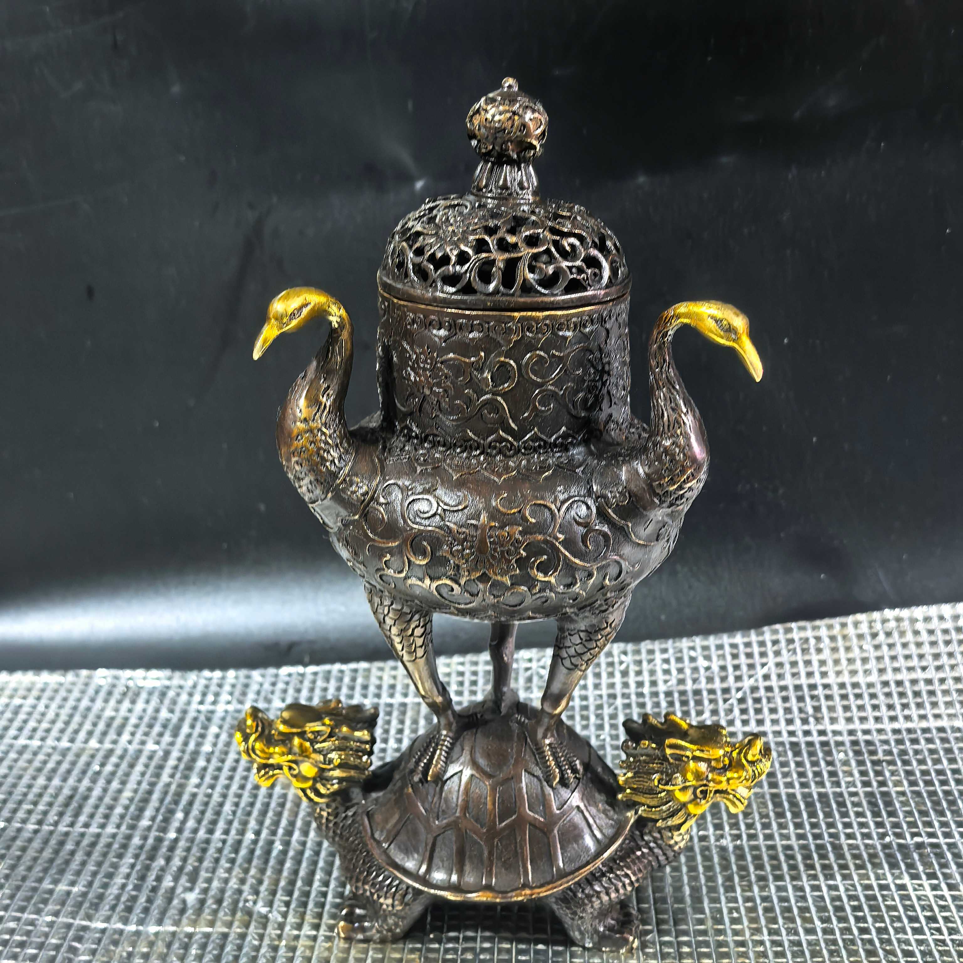 Antique bronze turtle and crane longevity incense burner sandalwood burner ornaments high-end turtle and crane longevity birthday home office collecti