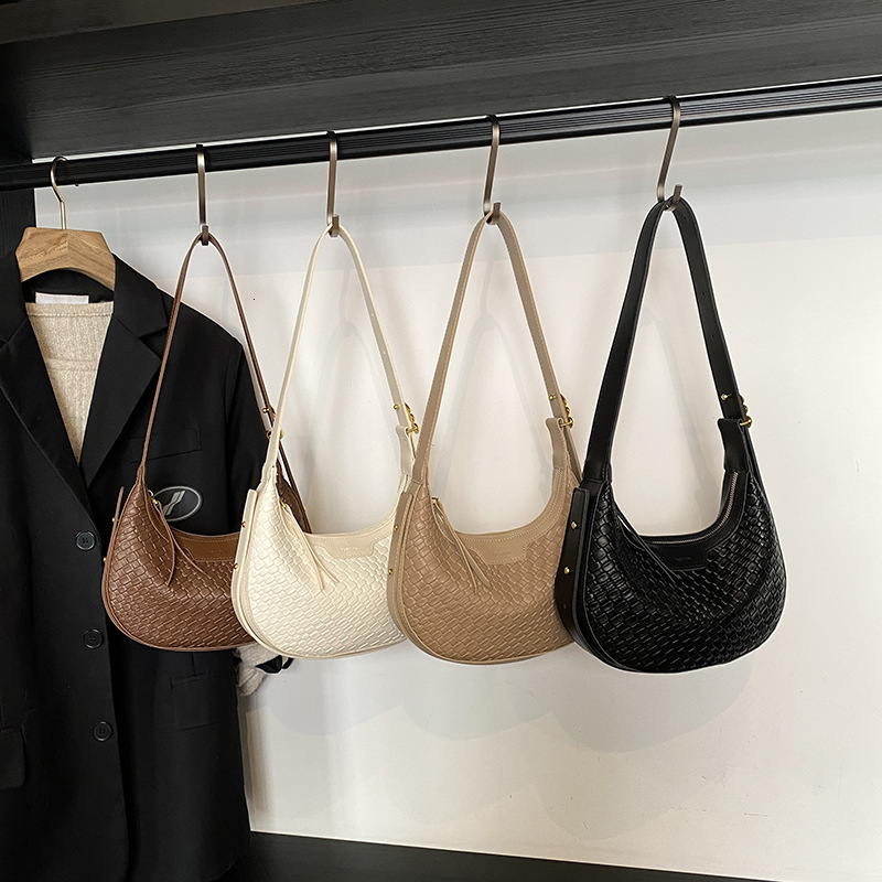 2025 new cross-border shoulder bag luxury bag hand woven crescent bag designer bag large capacity armpit bag women's crossbody bag