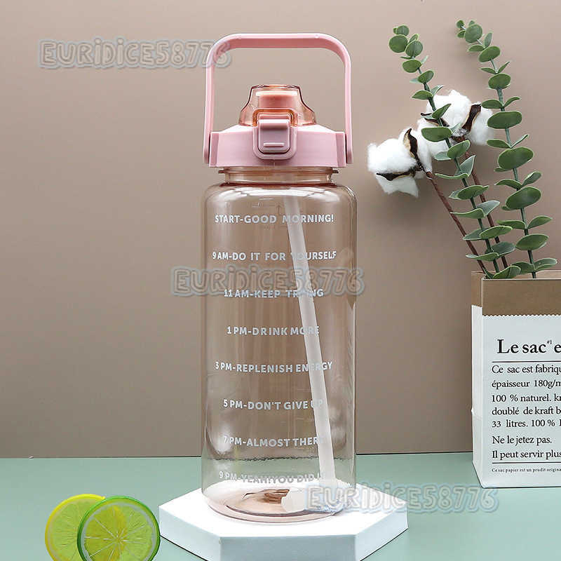 2l Large Capacity Transparent Cup Straw Cup with Scale Outdoor Sports Large Water Bottle H250911