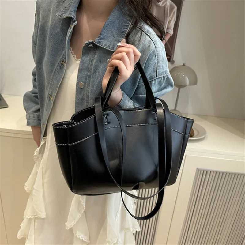 Solid Color Soft Leather Handbag Women Single Shoulder Tote Bag Large Capacity Commuting Set Handbags Shopping Cross Body Bags W250911