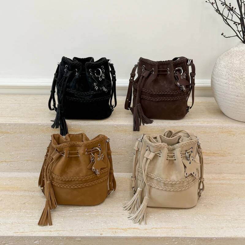 Retro Style Multiple Back Styles PU Leather Women s Shoulder Bag Niche Bucket Bag Women s Crossbody Bag Simple Solid Color Designer Bag