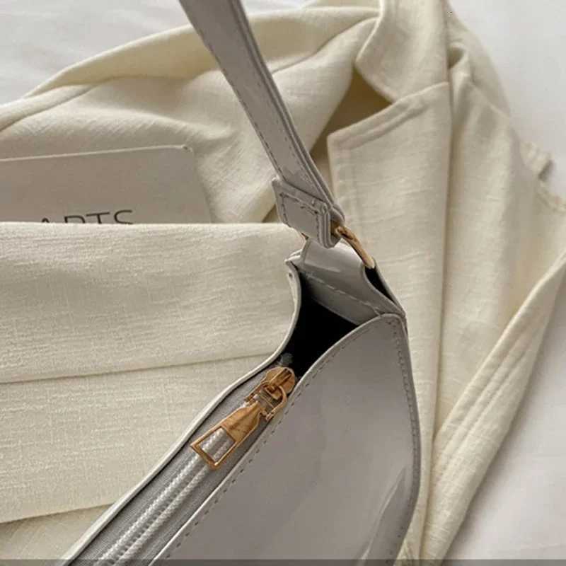 Retro Solid Color PU Leather Shoulder Underarm Bag Womens Fashion Handbags Casual Purses and Handbag Ladies Hand Bags W250911