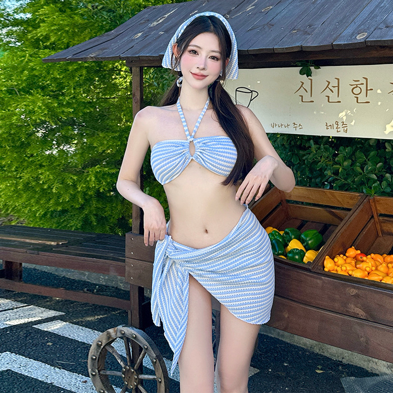 2025 New Style Beautiful Girl Bikini Three-Piece Set Two-Piece for Women Sweet Cover-Up Slimming Beach Vacation Swimsuit
