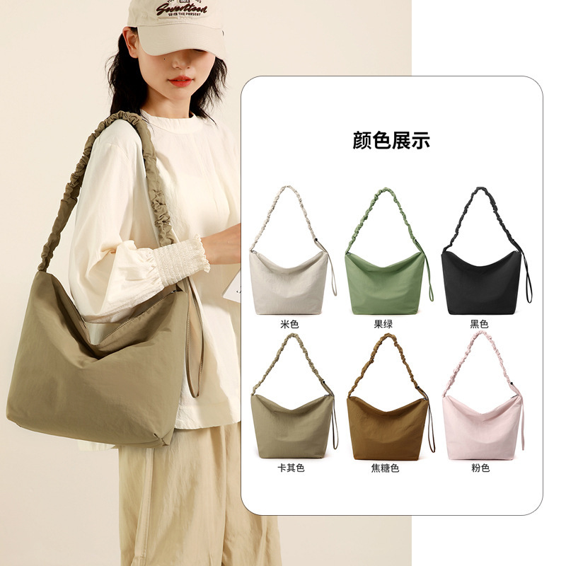 Luxury Bag Pleated Drawstring Shoulder Bag Solid Color Free Shipping Simple Commuter Crossbody Bag Japanese Style Casual Designer Bag Handheld Tote Ba