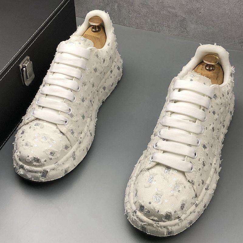 Thick-Soled White Sneakers 2025 New Breathable Canvas Men's Trendy Height Increasing Board Shoes