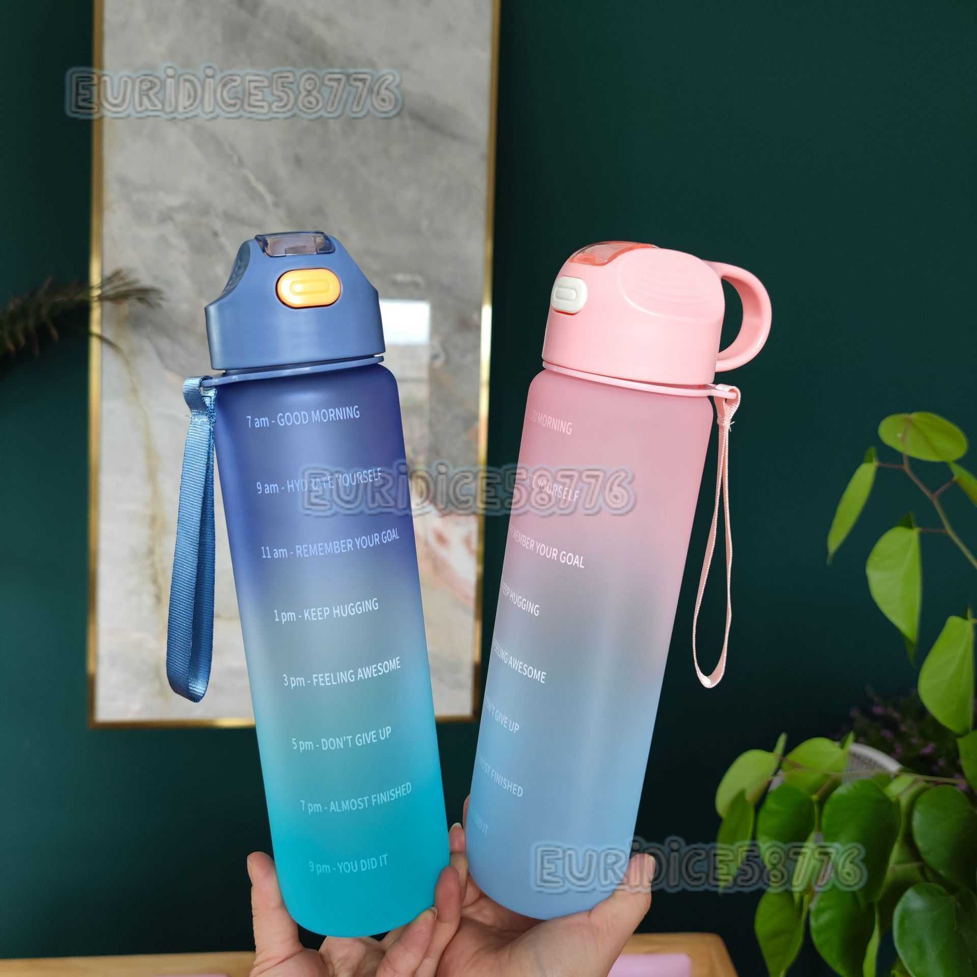 New Simple Gradient Matte Spout Plastic Water Cup with Portable Strap for Adults Outdoor Sports Water Bottle H250911