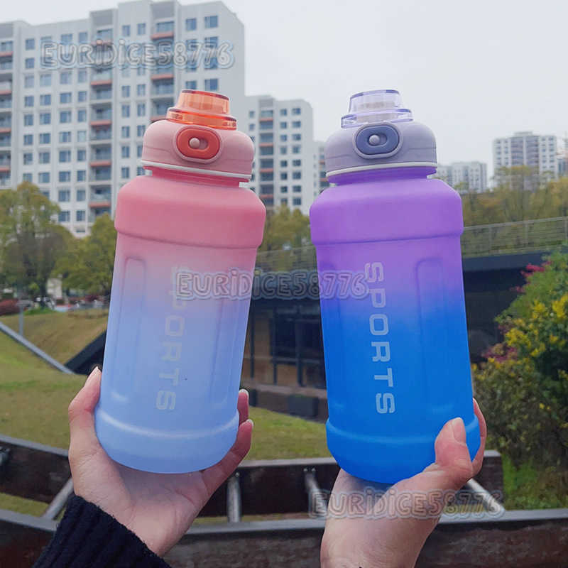 New Matte Gradient Summer Sports Fitness Water Bottle with High Aesthetic and Large Capacity Handle H250911