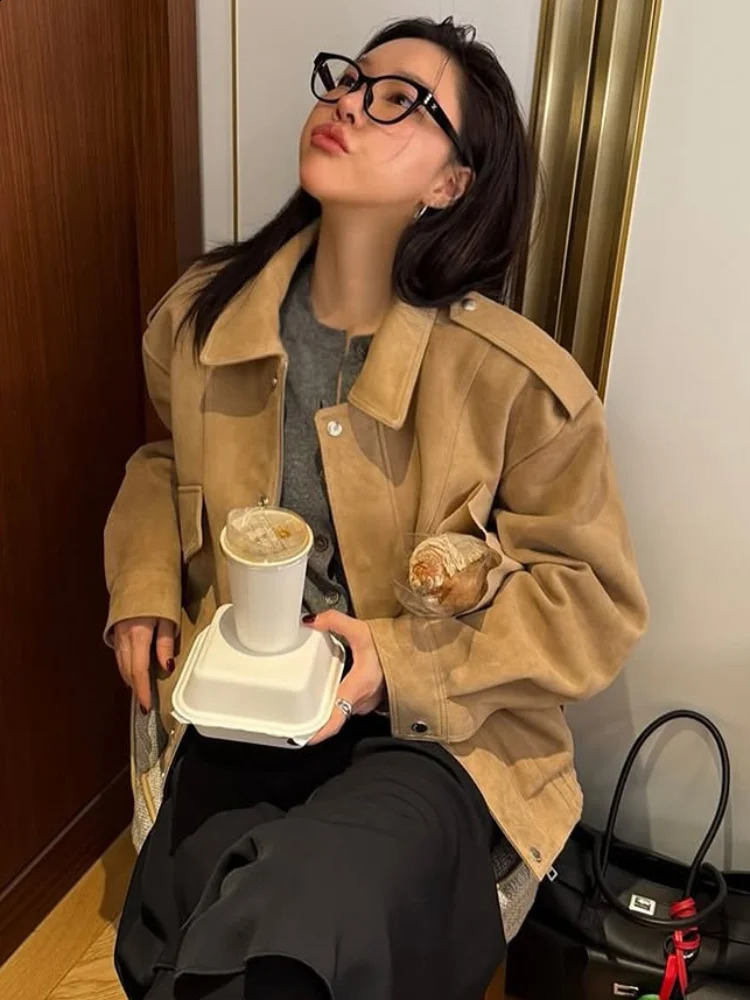 Vintage Suede Leather Solid Jacket for Women Casual Long Sleeve Female Zipper Lapel Coats Autumn Winter Lady Outwear Street 250911