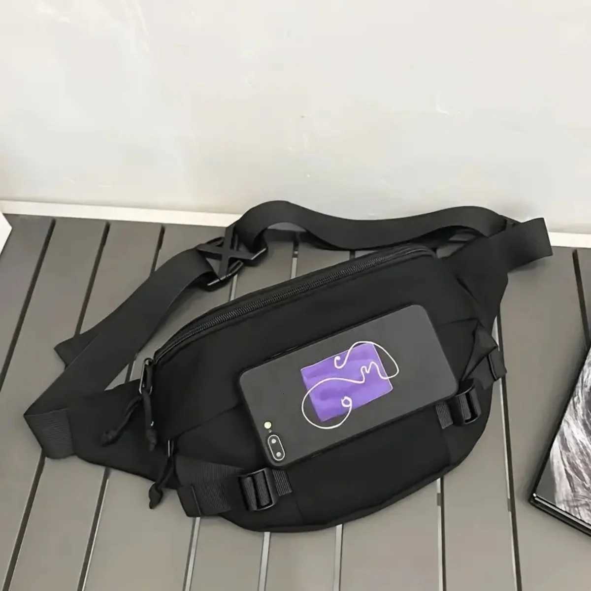 1 Piece Mens Solid Color Daily Commuting Fashionable Street Easiest for Match Exquisite Chest Bag Z250911