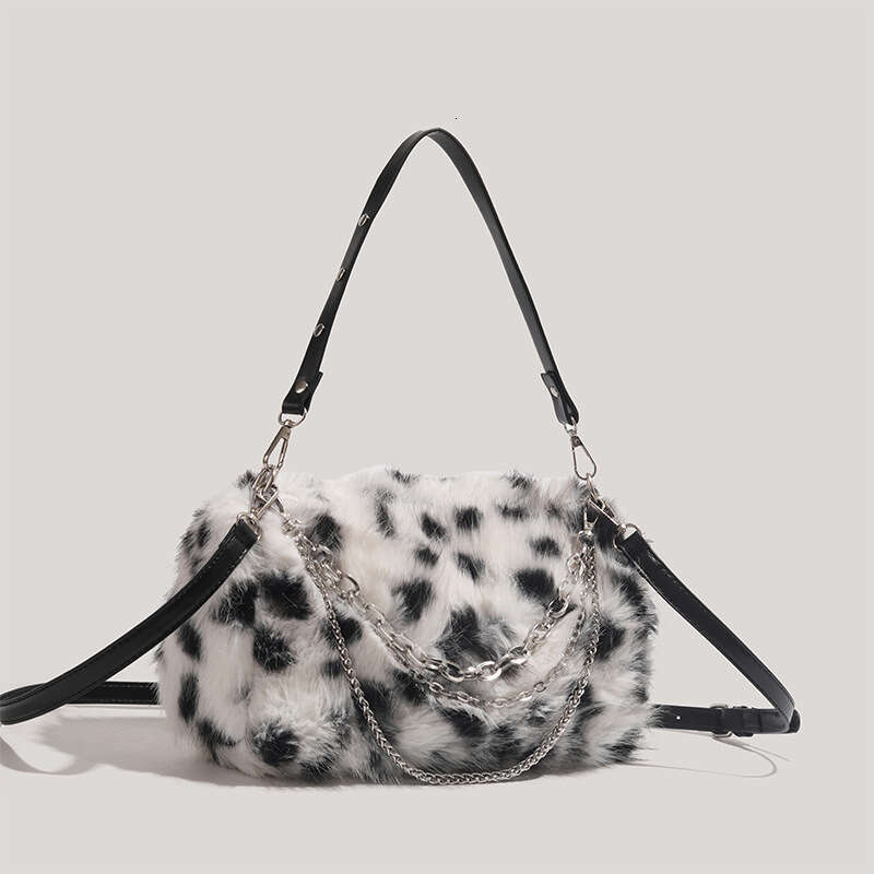 Fashion Leopard Print Underarm 2025 New High-end Chain Designer Bags Crossbody Bag Plush Single Shoulder Women