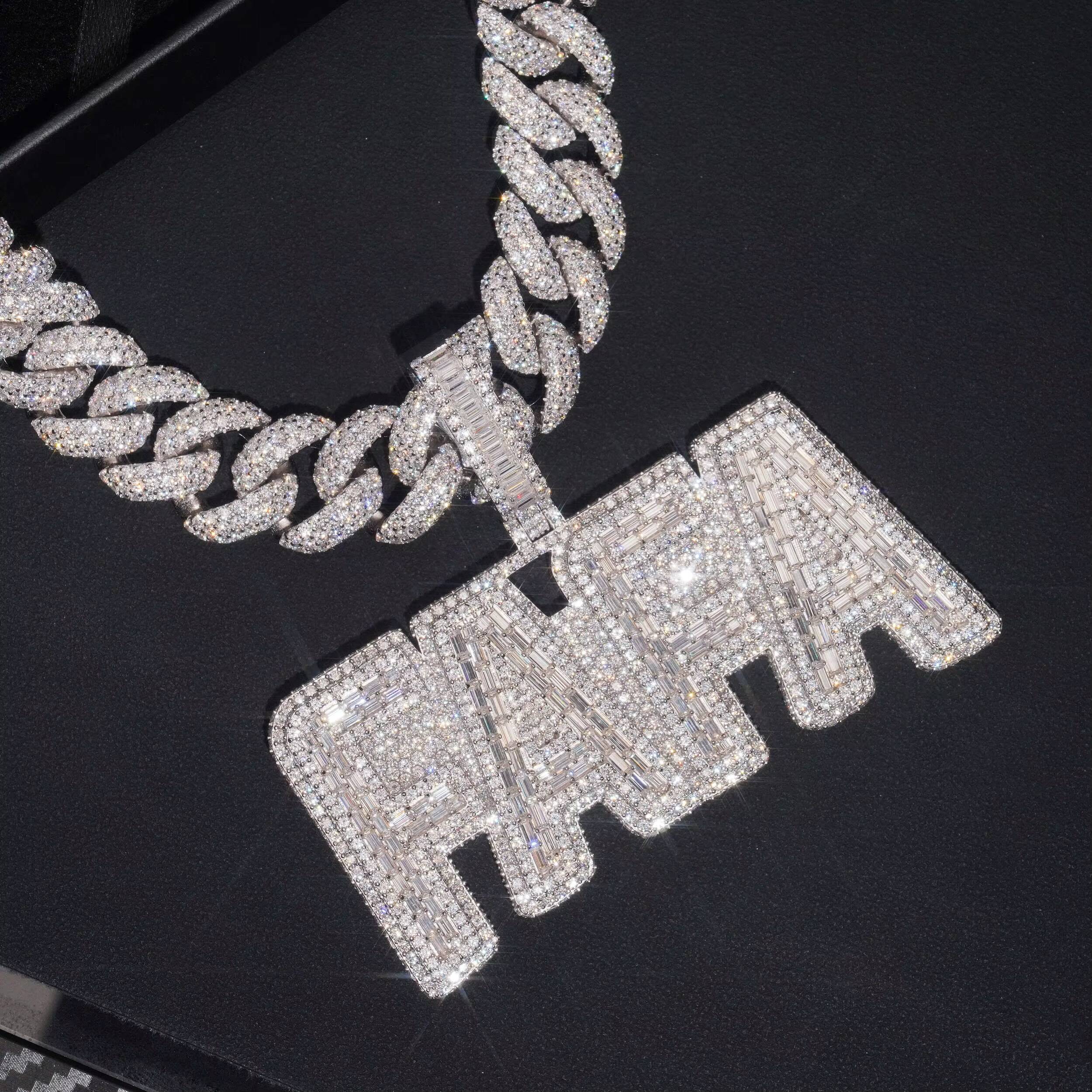 35Inch Width Iced Out Jewelry Moissanite Baguette Cut Letter Initial Pendant 925 Silver Moissanite Diamond Pendant